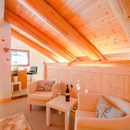 Alpenchalet Montana אומהאוזן